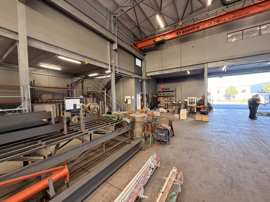 To Let Commercial Property for Rent in Rivergate Western Cape